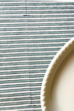 Charger l'image dans la galerie, Nappe blockprint Breeze coton imprimé