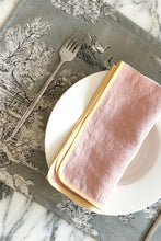 Charger l'image dans la galerie, Set de table Trianon Toile de Jouy Gris