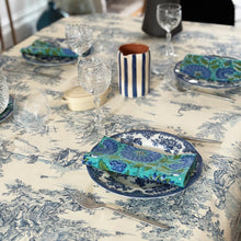 Charger l'image dans la galerie, Nappe Trianon Toile De Jouy Blanche et Bleue