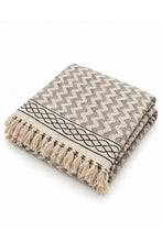 Charger l'image dans la galerie, Cocoon throw hand block printed slub cotton