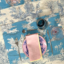 Load image into Gallery viewer, Trianon tablemat Toile de Jouy Blue
