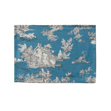 Load image into Gallery viewer, Trianon tablemat Toile de Jouy Blue
