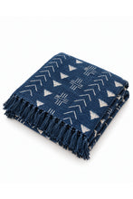 Charger l'image dans la galerie, Midnight throw hand block printed slub cotton
